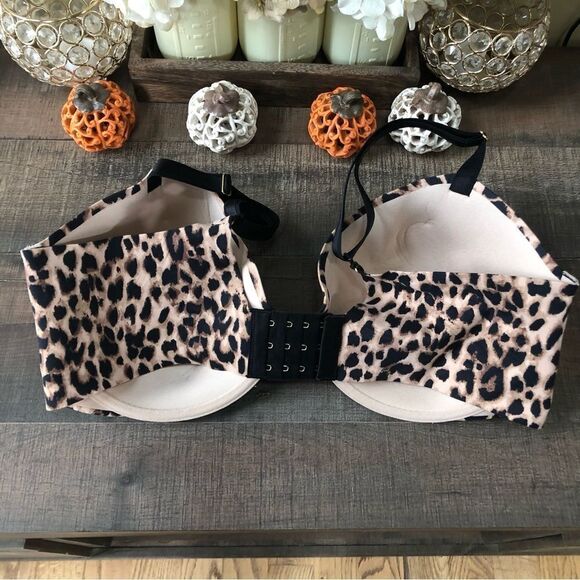 Victoria’s Secret Lined Demi 38DDD - Picture 3 of 6